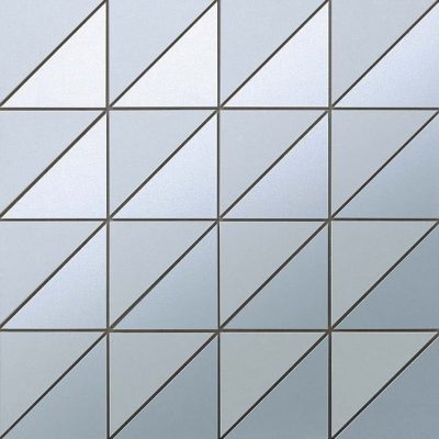 ארקשייד אריח קרמיקה בסגנון מוזאיקה משולשים בגימור מט גוון תכלת 30.5×30.5